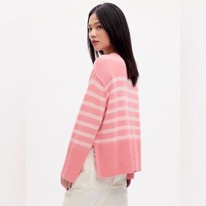 GAP Pink Striped Women's Sweater